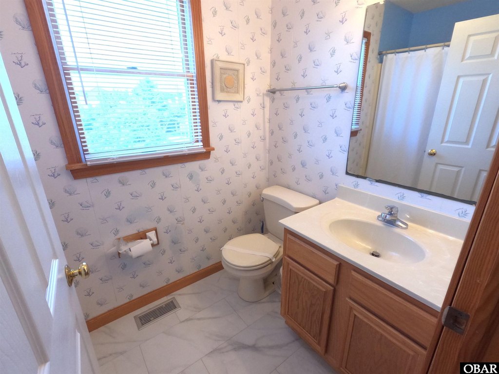 Hatteras, North Carolina, 27943, United States, 3 Bedrooms Bedrooms, ,2.5 BathroomsBathrooms,Residential,Forsale,1942421