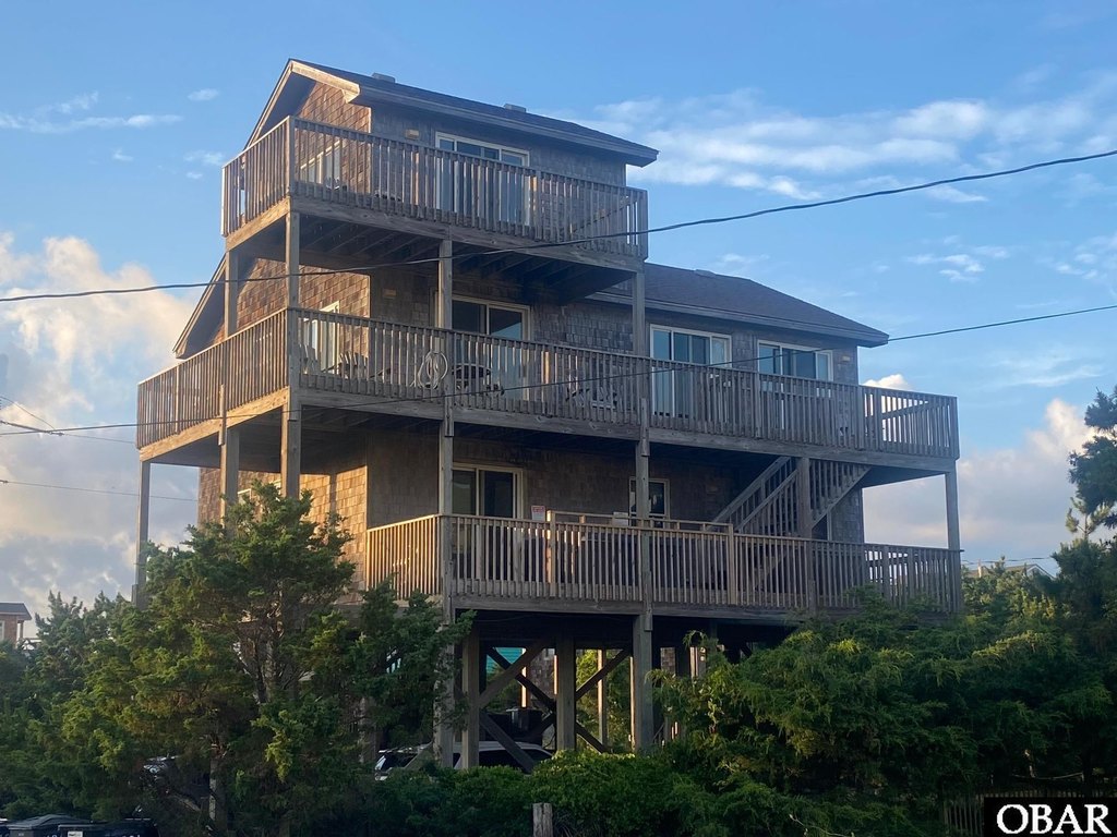 Hatteras, North Carolina, 27943, United States, 3 Bedrooms Bedrooms, ,2.5 BathroomsBathrooms,Residential,Forsale,1942421