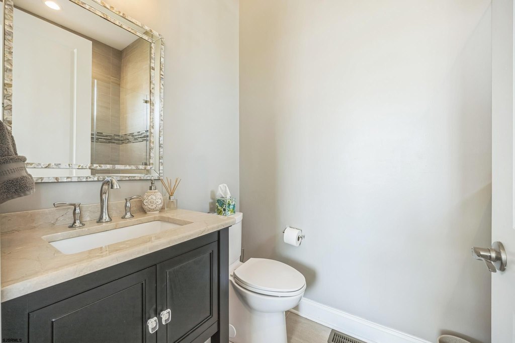 Margate, New Jersey, 08402, United States, 5 Bedrooms Bedrooms, ,4.5 BathroomsBathrooms,Residential,Forsale,2004018