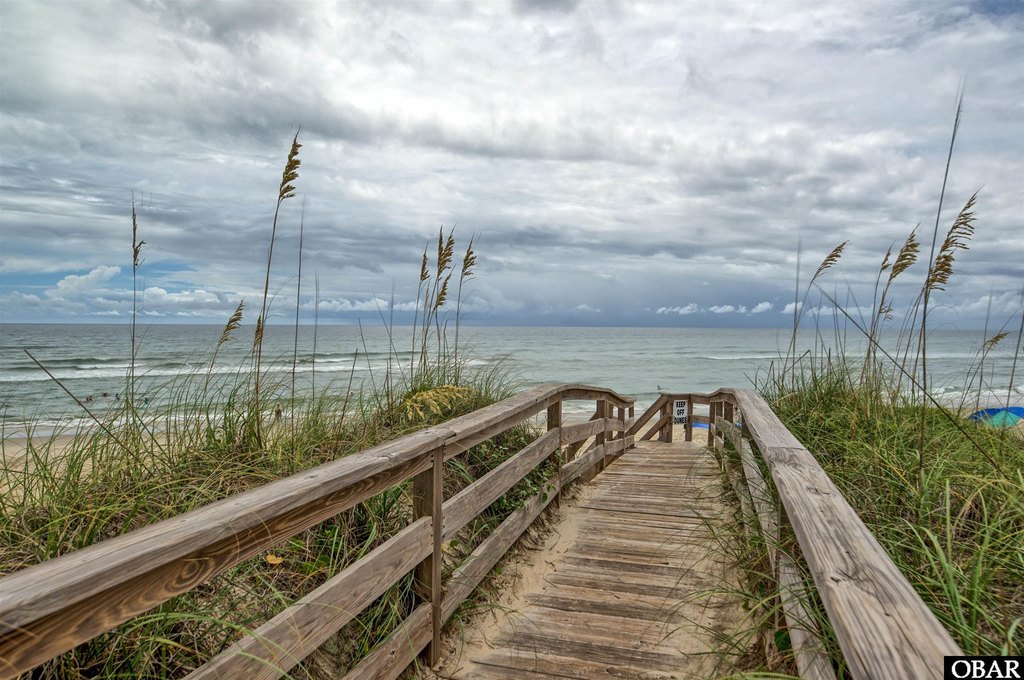 Hatteras, North Carolina, 27943, United States, 3 Bedrooms Bedrooms, ,3 BathroomsBathrooms,Residential,Forsale,1892304