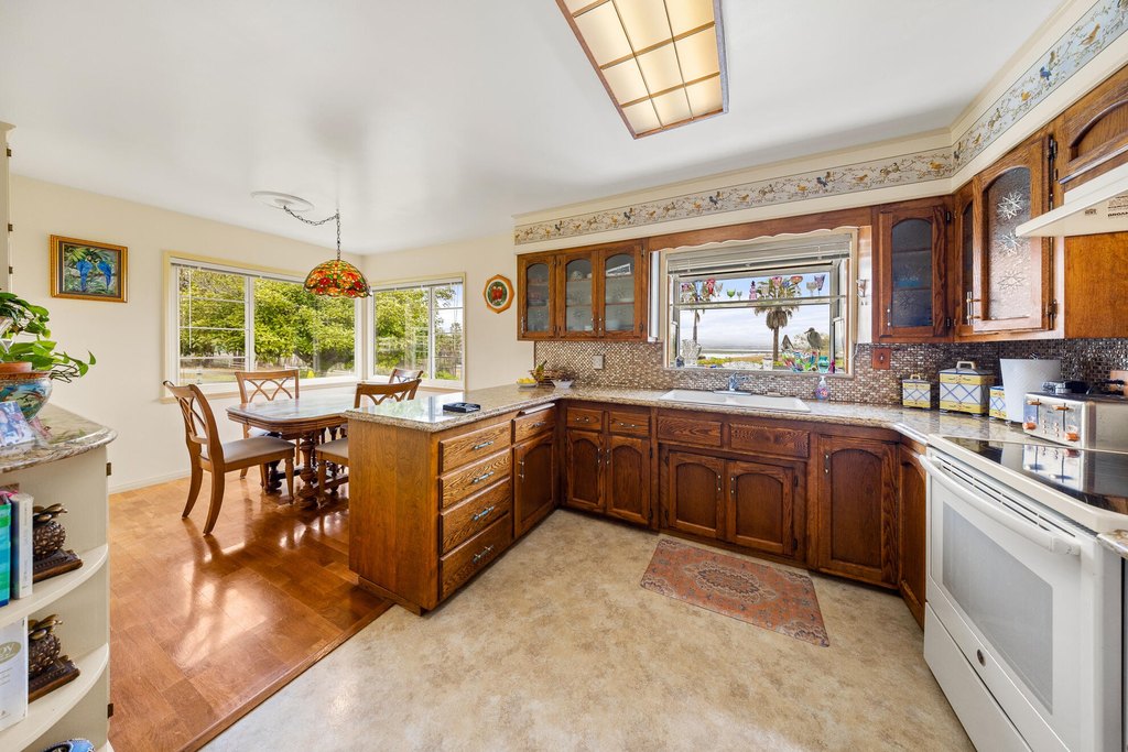 LOMPOC, California, 93436, United States, 4 Bedrooms Bedrooms, ,3 BathroomsBathrooms,Residential,Forsale,1883936
