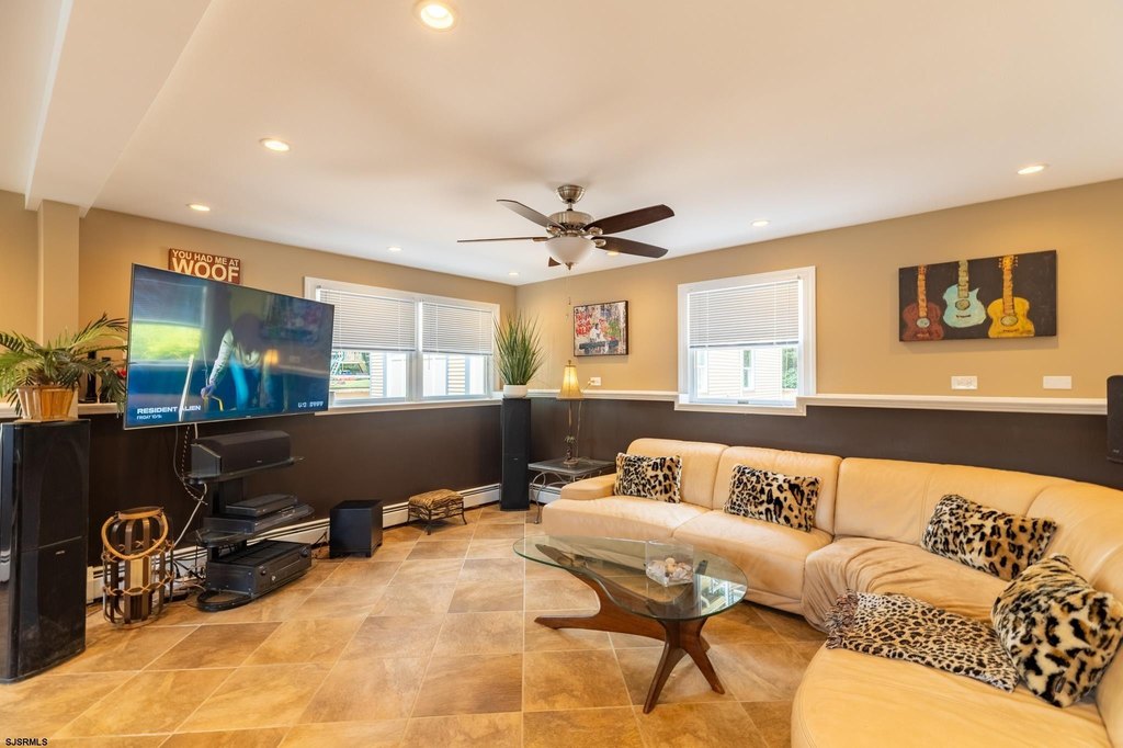 Linwood, New Jersey, 08221, United States, 5 Bedrooms Bedrooms, ,4.5 BathroomsBathrooms,Residential,Forsale,1946135