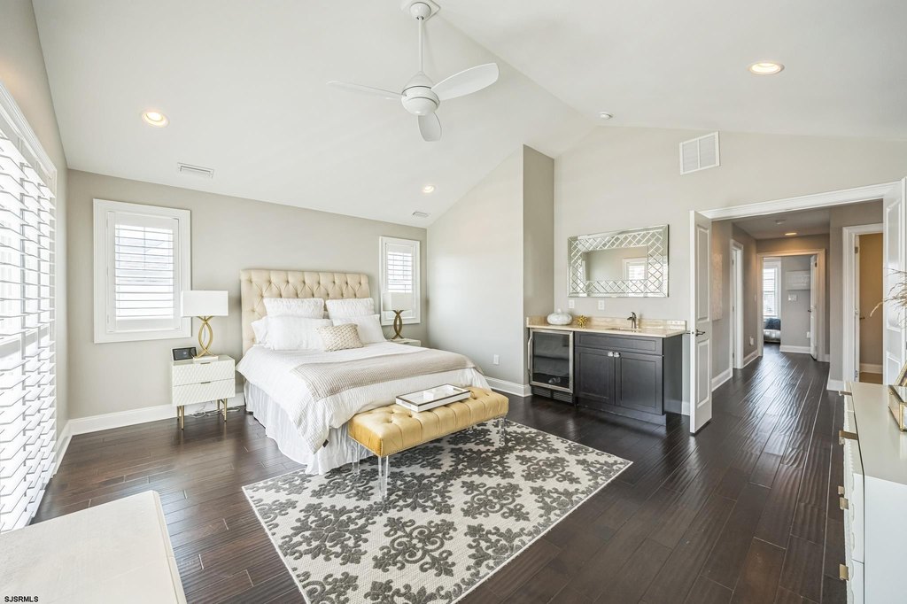 Margate, New Jersey, 08402, United States, 5 Bedrooms Bedrooms, ,4.5 BathroomsBathrooms,Residential,Forsale,2004018