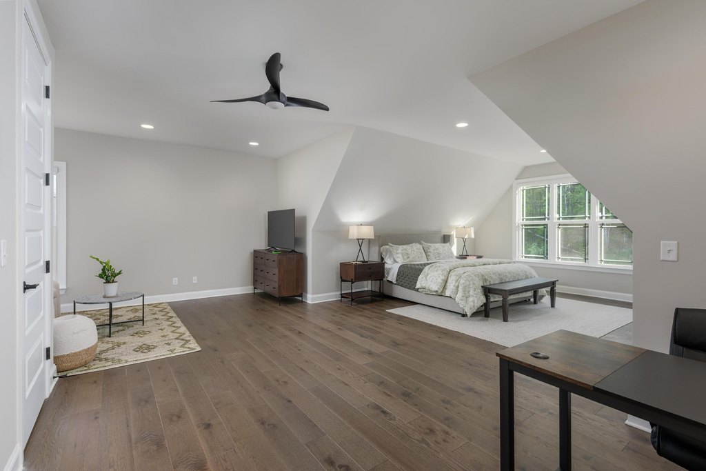 Chattanooga, Tennessee, 37419, United States, 5 Bedrooms Bedrooms, ,4.5 BathroomsBathrooms,Residential,Forsale,1894379