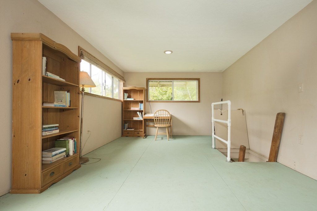 Hilo, Hawaii, 96720, United States, 2 Bedrooms Bedrooms, ,2 BathroomsBathrooms,Residential,Forsale,1929309