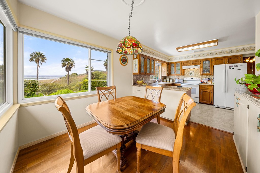 LOMPOC, California, 93436, United States, 4 Bedrooms Bedrooms, ,3 BathroomsBathrooms,Residential,Forsale,1883936