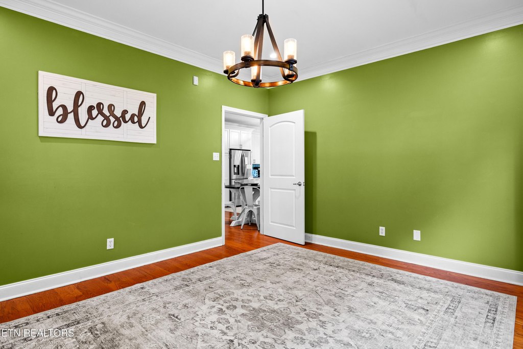 Maryville, Tennessee, 37801, United States, 5 Bedrooms Bedrooms, ,3.5 BathroomsBathrooms,Residential,Forsale,1910208