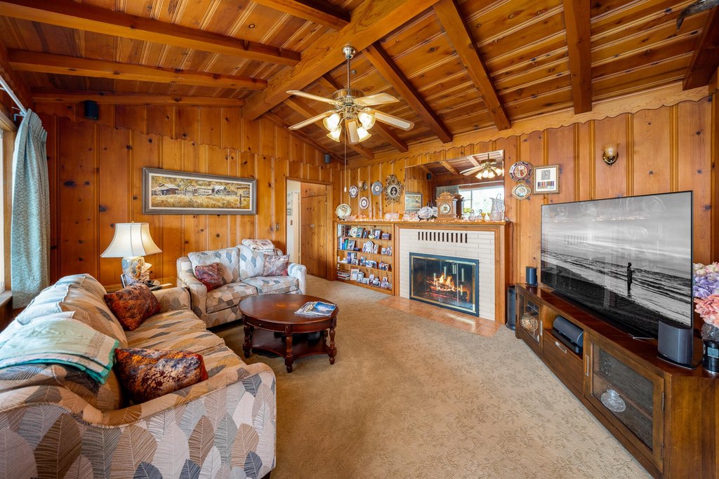 LOMPOC, California, 93436, United States, 4 Bedrooms Bedrooms, ,3 BathroomsBathrooms,Residential,Forsale,1883936