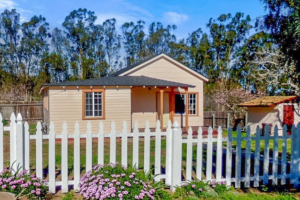 LOMPOC, California, 93436, United States, 4 Bedrooms Bedrooms, ,3 BathroomsBathrooms,Residential,Forsale,1883936