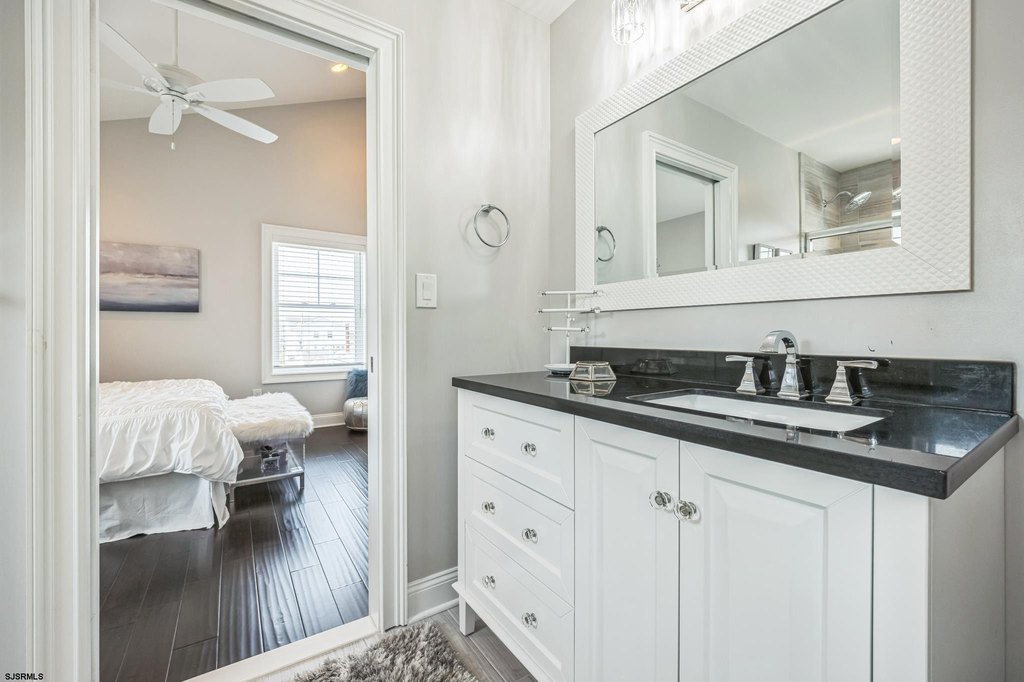 Margate, New Jersey, 08402, United States, 5 Bedrooms Bedrooms, ,4.5 BathroomsBathrooms,Residential,Forsale,2004018