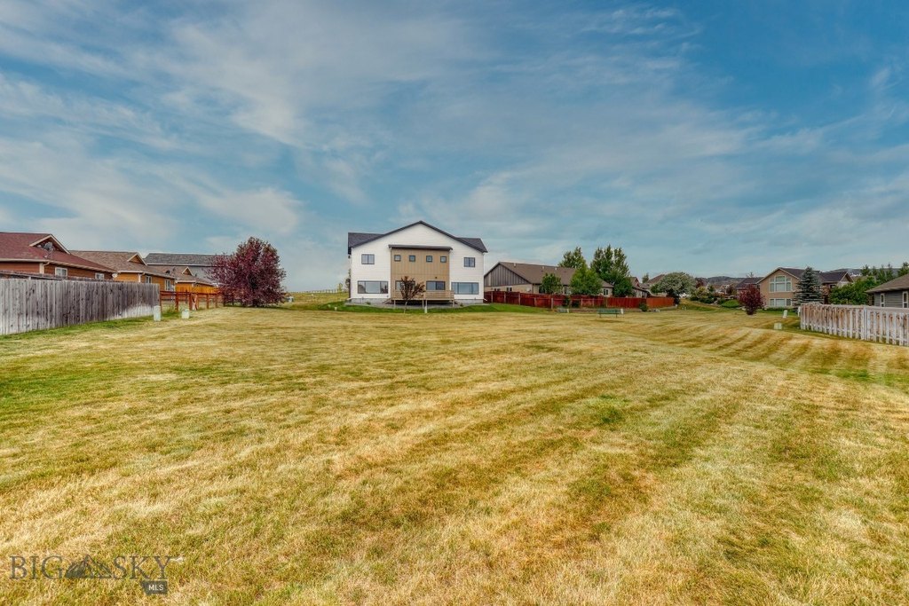 Livingston, Montana, 59047, United States, 3 Bedrooms Bedrooms, ,2.5 BathroomsBathrooms,Residential,Forsale,1944324