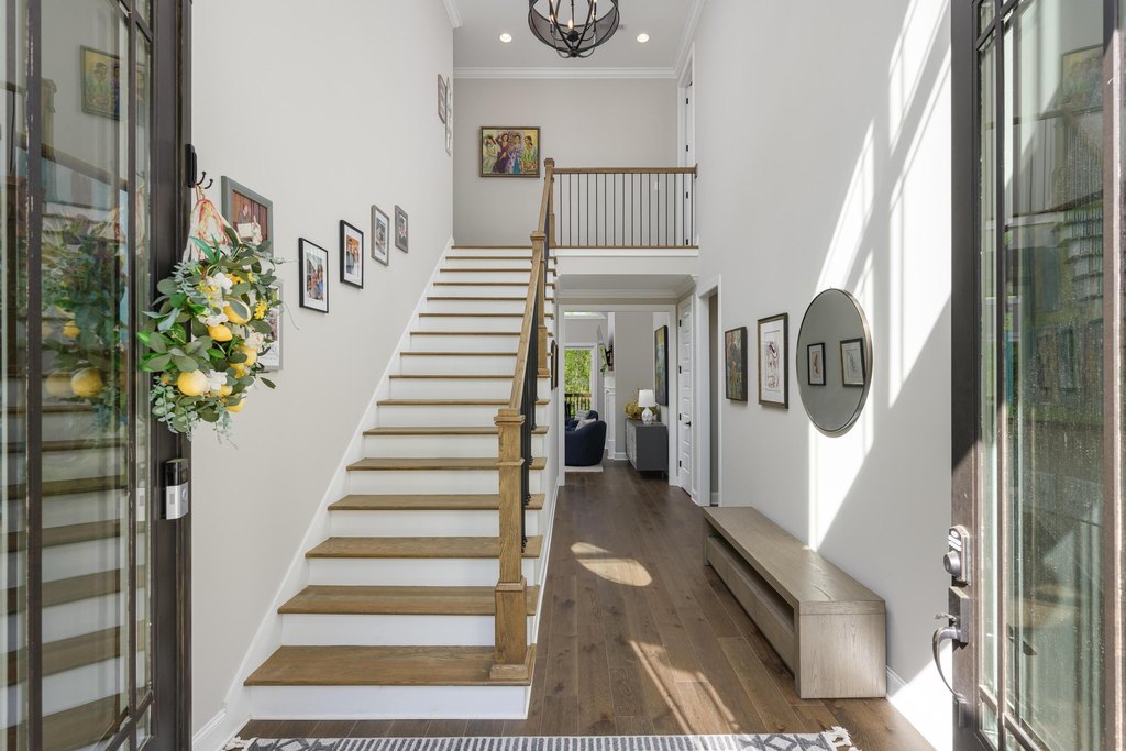 Chattanooga, Tennessee, 37419, United States, 5 Bedrooms Bedrooms, ,4.5 BathroomsBathrooms,Residential,Forsale,1894379