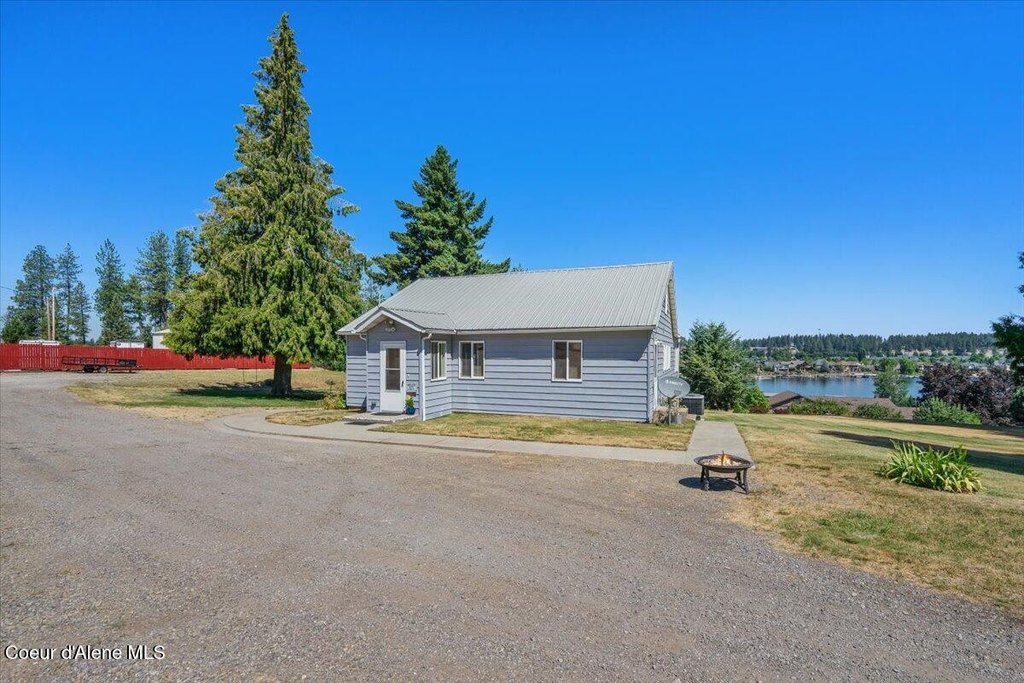 Coeur d'Alene, Idaho, 83814, United States, 3 Bedrooms Bedrooms, ,2 BathroomsBathrooms,Residential,Forsale,1984578