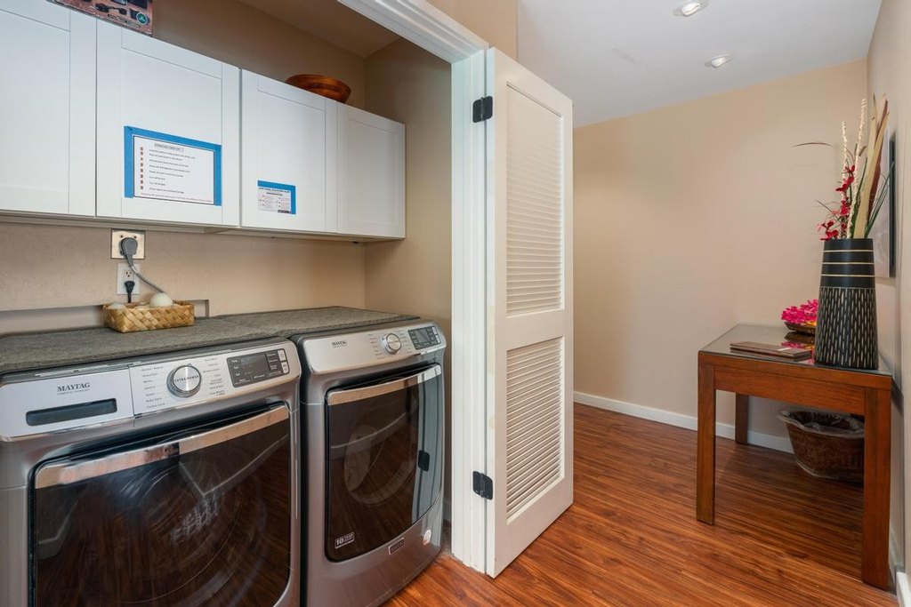 Kailua-Kona, Hawaii, 96740, United States, 3 Bedrooms Bedrooms, ,3 BathroomsBathrooms,Residential,Forsale,1886626