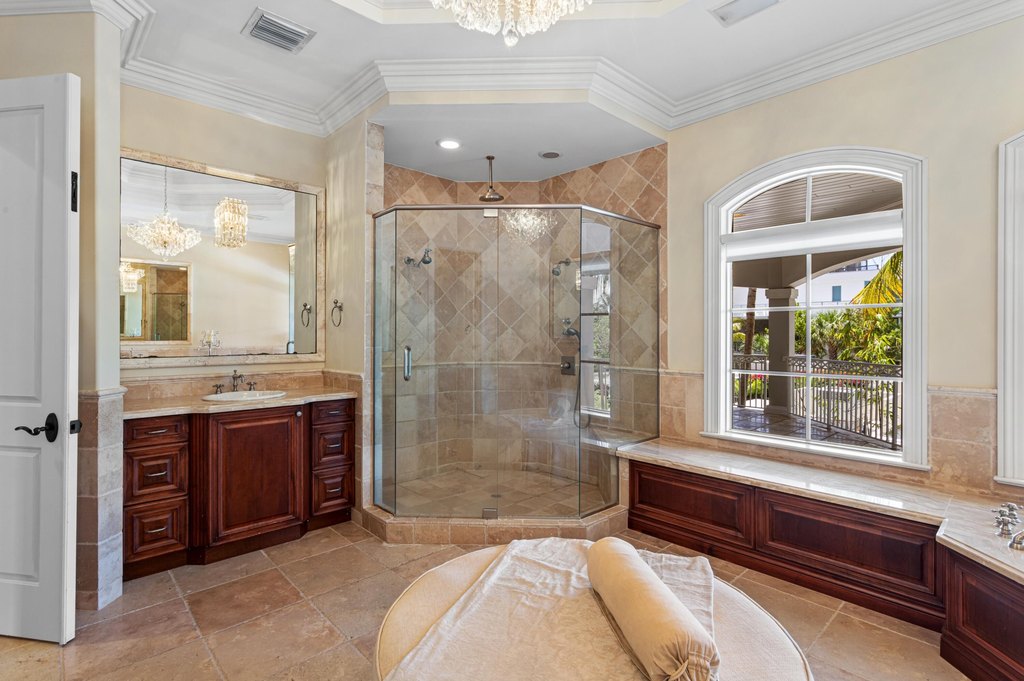 Delray Beach, Florida, 33483, United States, 5 Bedrooms Bedrooms, ,5.5 BathroomsBathrooms,Residential,Forsale,1886508
