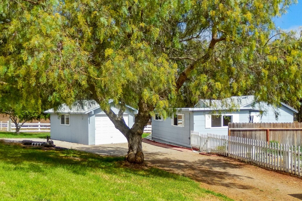 LOMPOC, California, 93436, United States, 4 Bedrooms Bedrooms, ,3 BathroomsBathrooms,Residential,Forsale,1883936