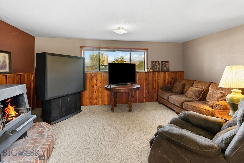 Belgrade, Montana, 59714, United States, 3 Bedrooms Bedrooms, ,2 BathroomsBathrooms,Residential,Forsale,1941165