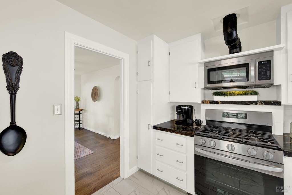 Napa, California, 94559, United States, 2 Bedrooms Bedrooms, ,1 BathroomBathrooms,Residential,Forsale,1934058