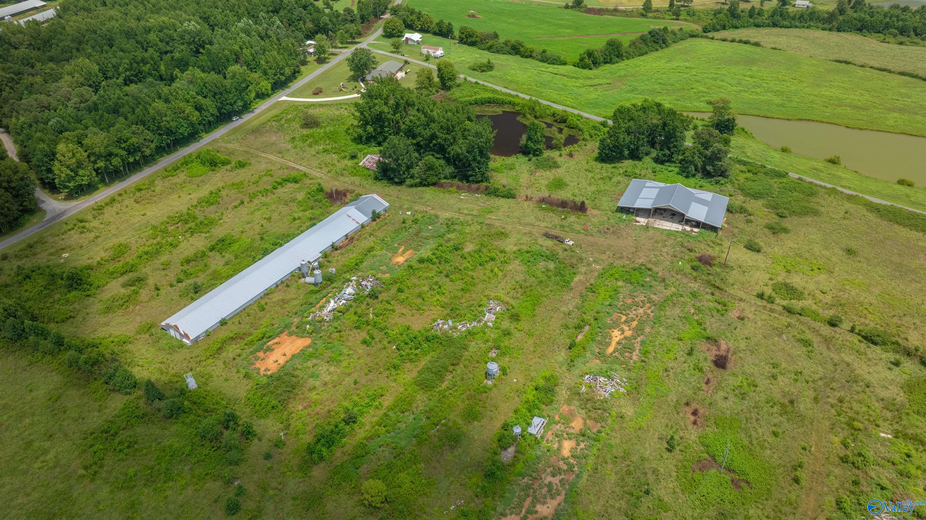 Fort Payne, Alabama, 35968, United States, 4 Bedrooms Bedrooms, ,3 BathroomsBathrooms,Residential,Forsale,2007686