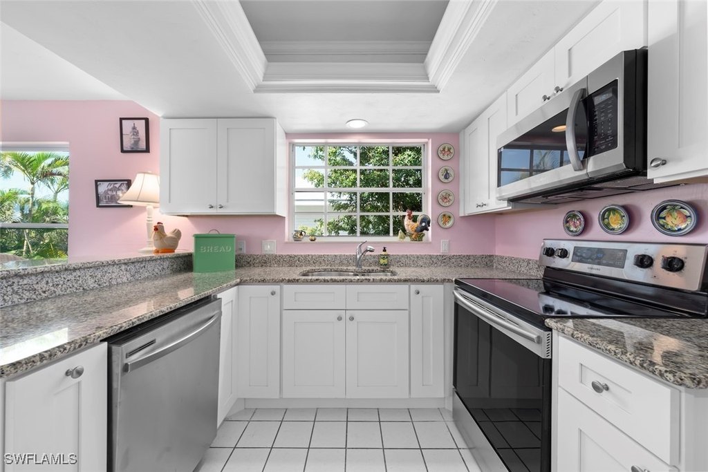 Sanibel, Florida, 33957, United States, 3 Bedrooms Bedrooms, ,2.5 BathroomsBathrooms,Residential,Forsale,1886406