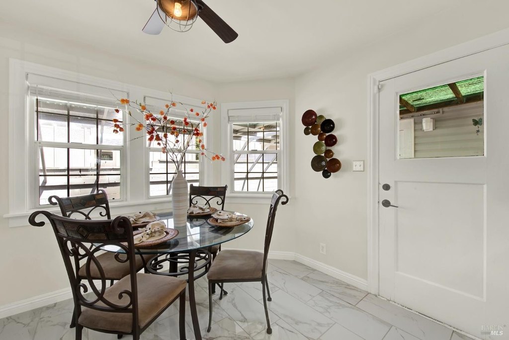 Napa, California, 94559, United States, 2 Bedrooms Bedrooms, ,1 BathroomBathrooms,Residential,Forsale,1934058