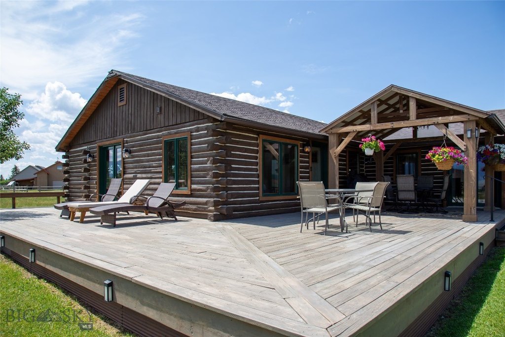Ennis, Montana, 59729, United States, 4 Bedrooms Bedrooms, ,2 BathroomsBathrooms,Residential,Forsale,1894882