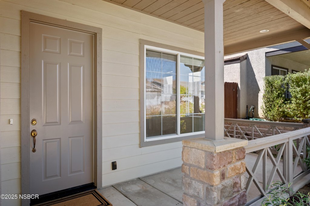 Buellton, California, 93427, United States, 4 Bedrooms Bedrooms, ,2.5 BathroomsBathrooms,Residential,Forsale,1941491