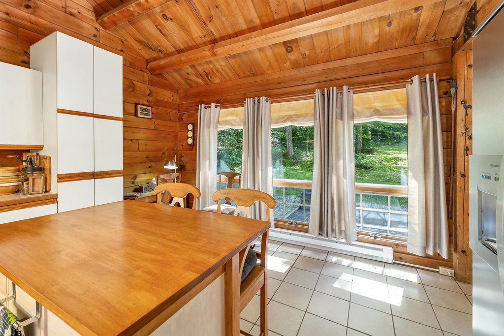 Wolfeboro, New Hampshire, 03894, United States, 3 Bedrooms Bedrooms, ,2 BathroomsBathrooms,Residential,Forsale,1952895