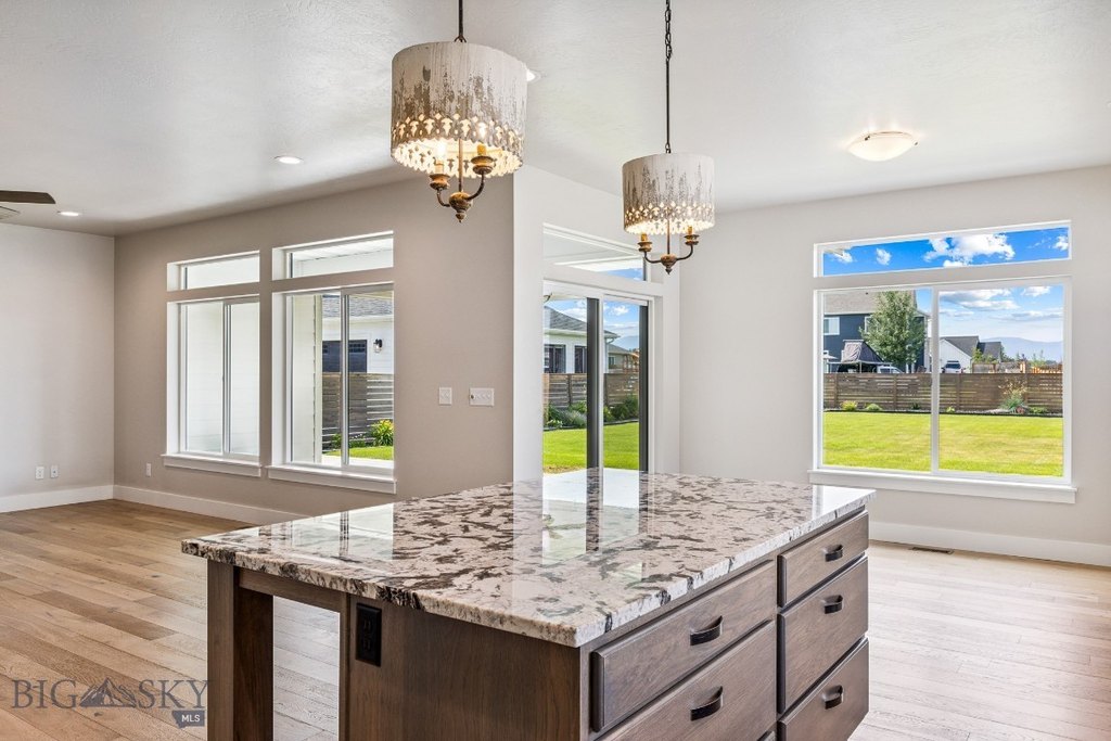 Bozeman, Montana, 59718, United States, 4 Bedrooms Bedrooms, ,3.5 BathroomsBathrooms,Residential,Forsale,1986954