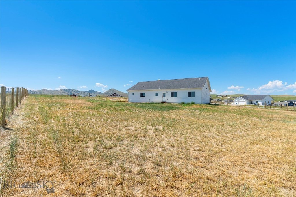 Three Forks, Montana, 59752, United States, 3 Bedrooms Bedrooms, ,2 BathroomsBathrooms,Residential,Forsale,1986985