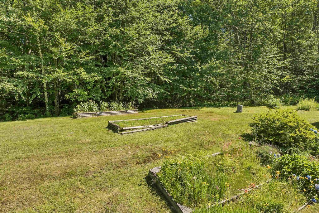 Wolfeboro, New Hampshire, 03894, United States, 3 Bedrooms Bedrooms, ,2 BathroomsBathrooms,Residential,Forsale,1952895