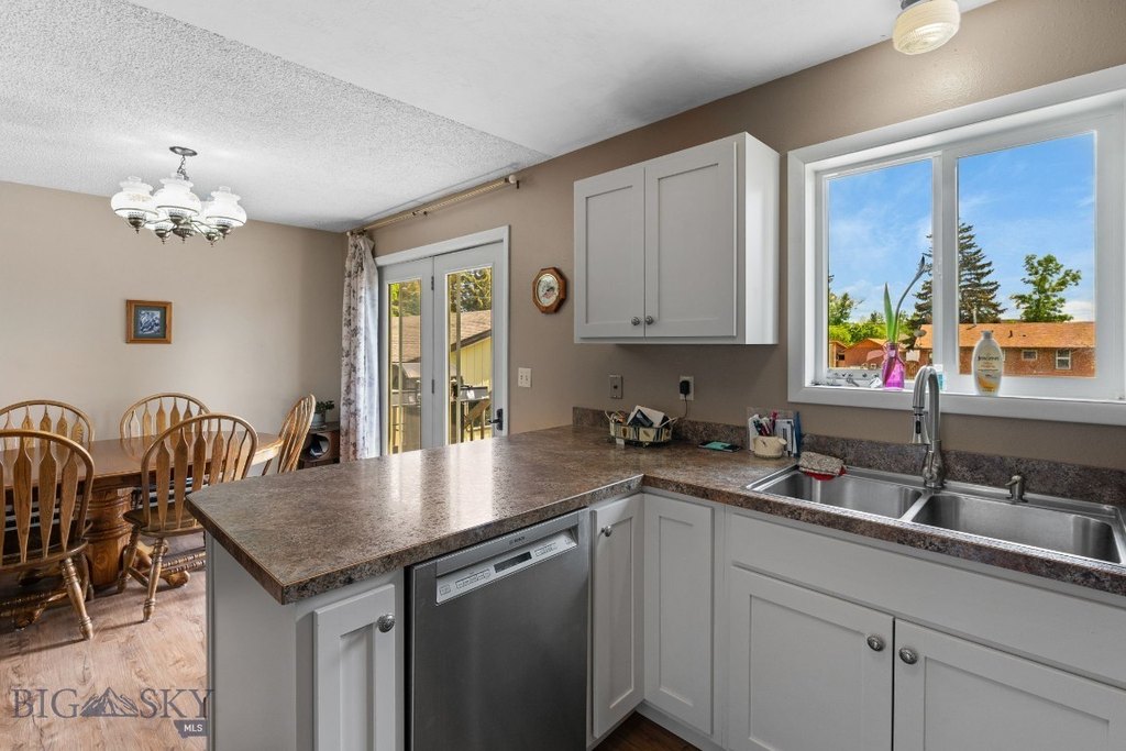 Belgrade, Montana, 59714, United States, 3 Bedrooms Bedrooms, ,2 BathroomsBathrooms,Residential,Forsale,1941165