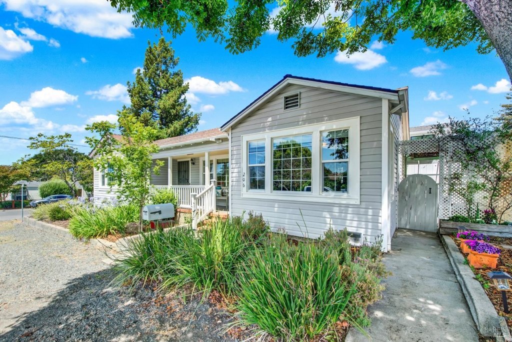 Napa, California, 94559, United States, 2 Bedrooms Bedrooms, ,1 BathroomBathrooms,Residential,Forsale,1934058