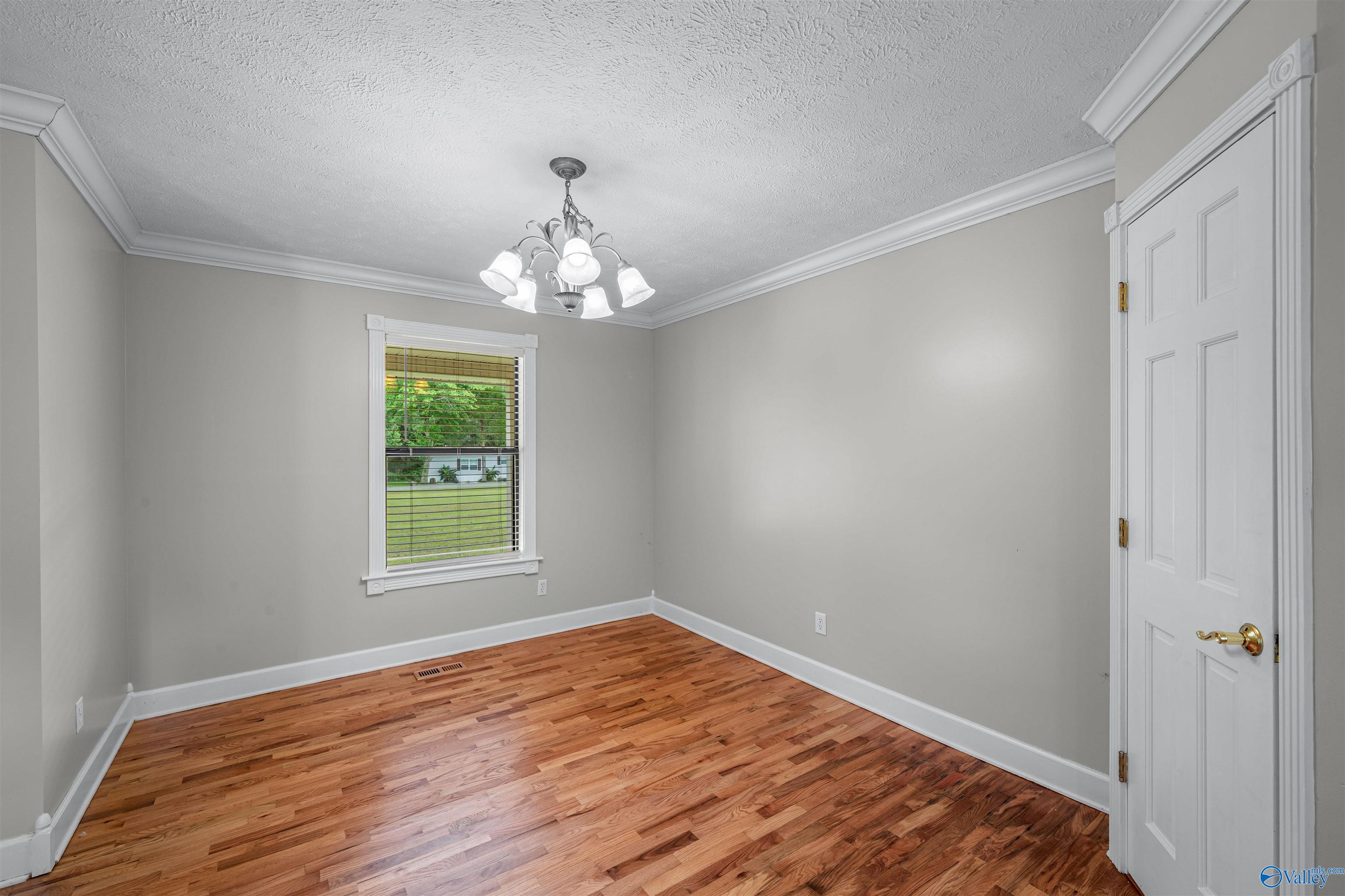 Fort Payne, Alabama, 35968, United States, 4 Bedrooms Bedrooms, ,3 BathroomsBathrooms,Residential,Forsale,2007686