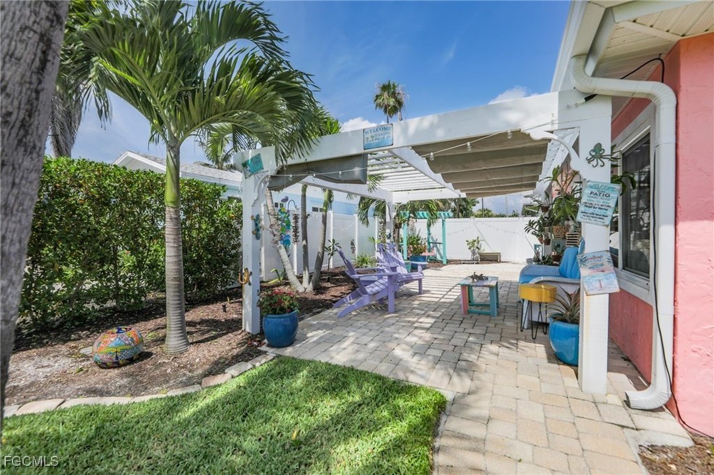 Sanibel, Florida, 33957, United States, 3 Bedrooms Bedrooms, ,2 BathroomsBathrooms,Residential,Forsale,1971952