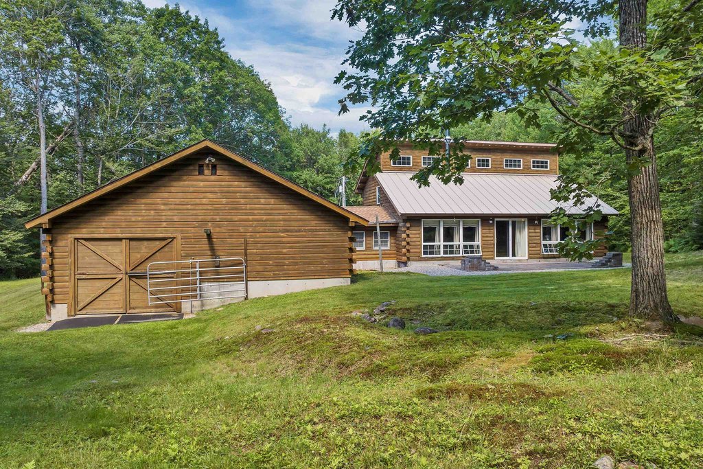 Wolfeboro, New Hampshire, 03894, United States, 3 Bedrooms Bedrooms, ,2 BathroomsBathrooms,Residential,Forsale,1952895