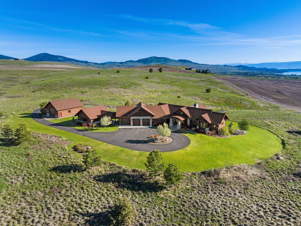 Polson, Montana, 59860, United States, 4 Bedrooms Bedrooms, ,3.5 BathroomsBathrooms,Residential,Forsale,1894896