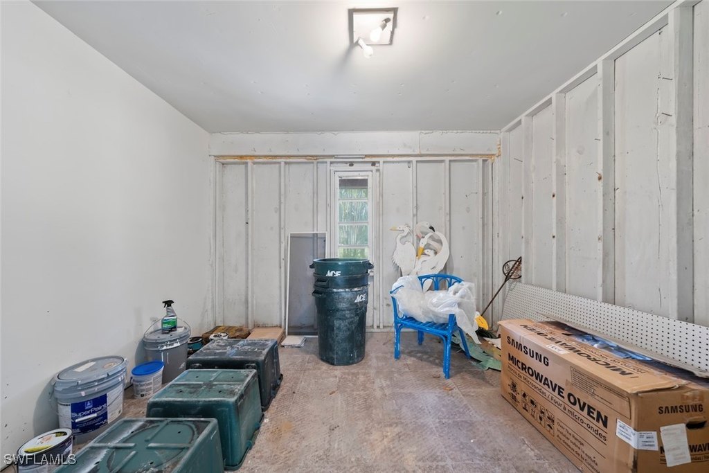 Sanibel, Florida, 33957, United States, 3 Bedrooms Bedrooms, ,2.5 BathroomsBathrooms,Residential,Forsale,1886406