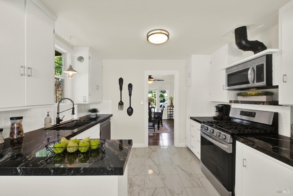 Napa, California, 94559, United States, 2 Bedrooms Bedrooms, ,1 BathroomBathrooms,Residential,Forsale,1934058