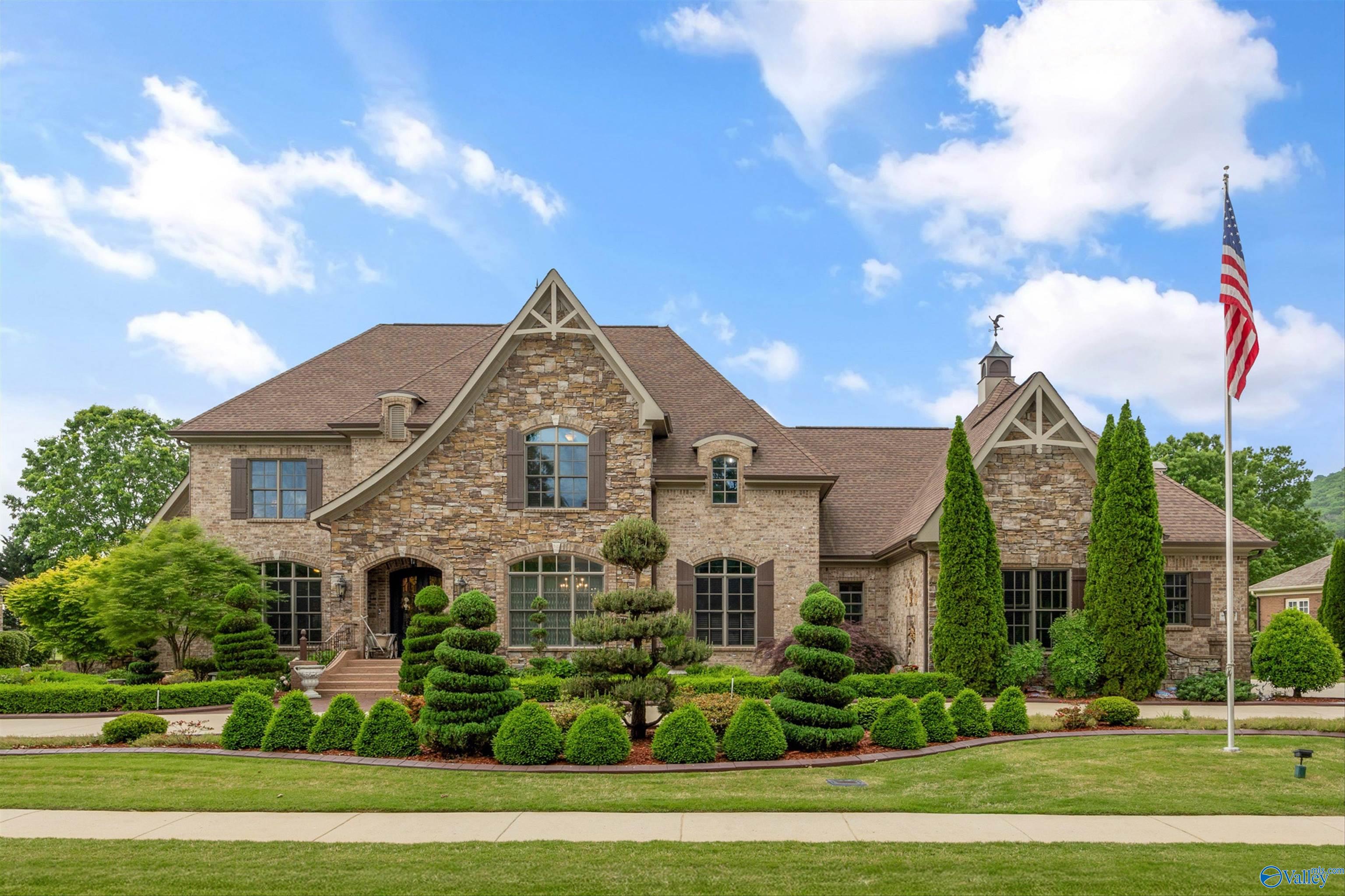 Gurley, Alabama, 35748, United States, 4 Bedrooms Bedrooms, ,4.5 BathroomsBathrooms,Residential,Forsale,2007709