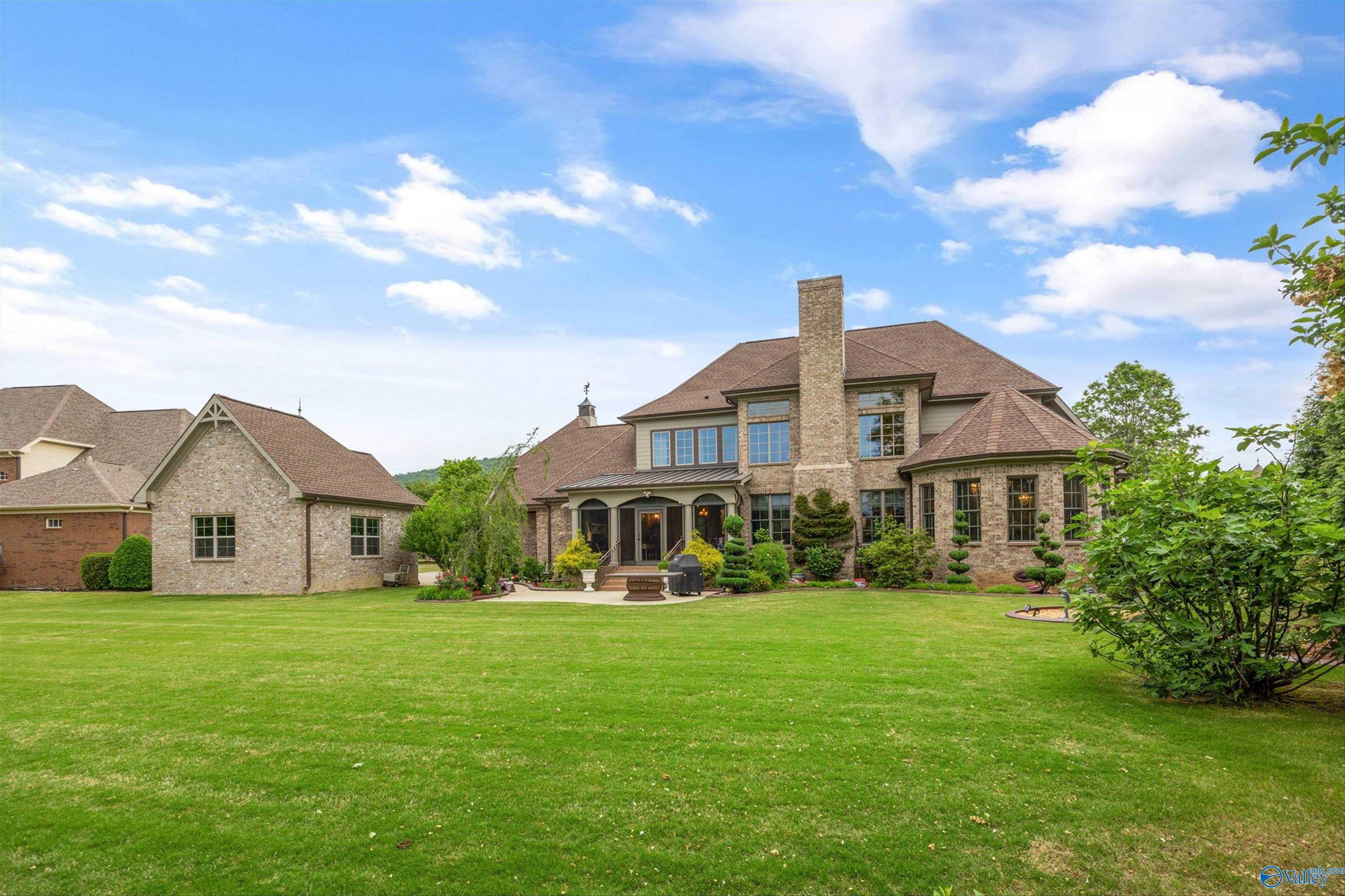 Gurley, Alabama, 35748, United States, 4 Bedrooms Bedrooms, ,4.5 BathroomsBathrooms,Residential,Forsale,2007709