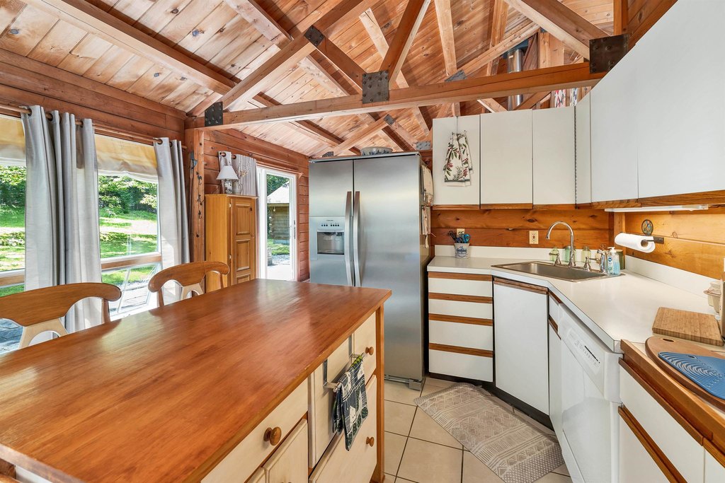 Wolfeboro, New Hampshire, 03894, United States, 3 Bedrooms Bedrooms, ,2 BathroomsBathrooms,Residential,Forsale,1952895