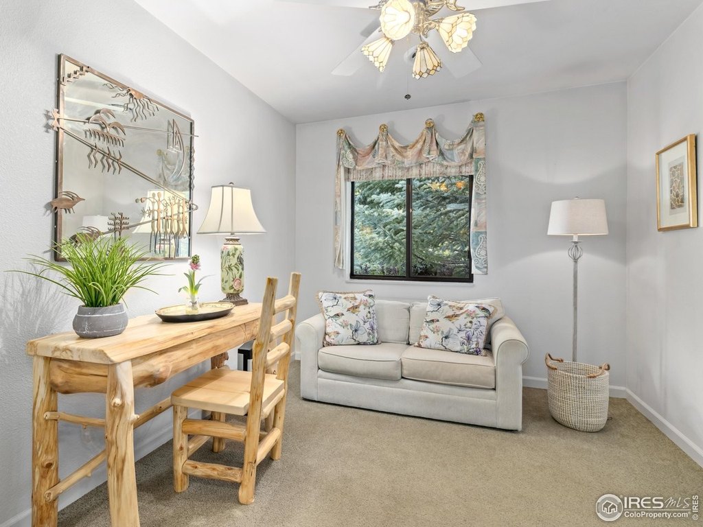 Glen Haven, Colorado, 80532, United States, 3 Bedrooms Bedrooms, ,2 BathroomsBathrooms,Residential,Forsale,1903121