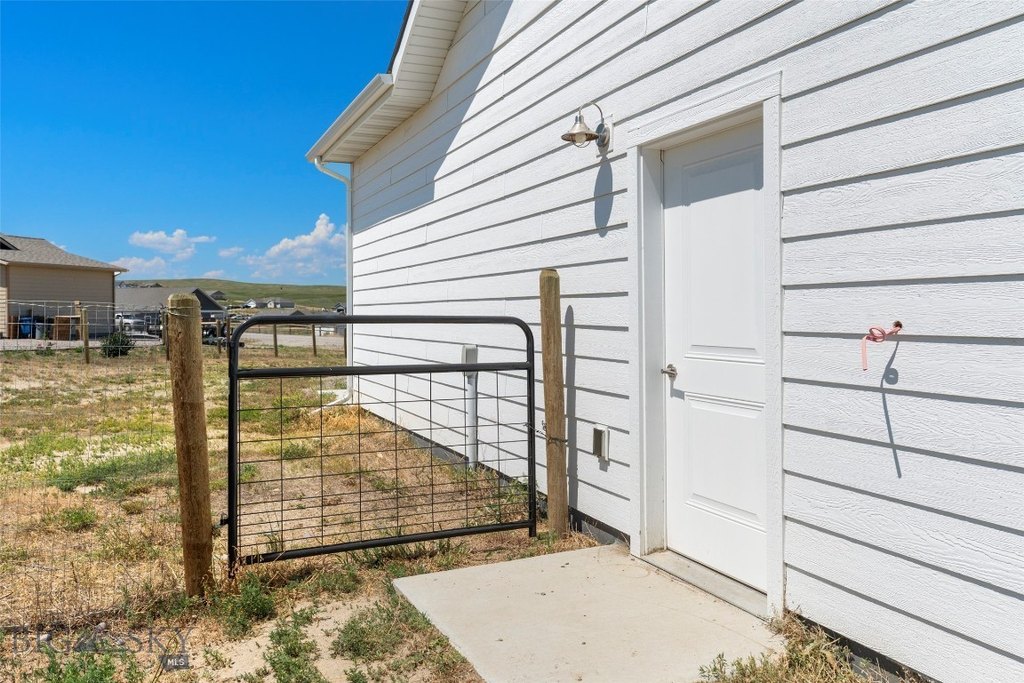 Three Forks, Montana, 59752, United States, 3 Bedrooms Bedrooms, ,2 BathroomsBathrooms,Residential,Forsale,1986985