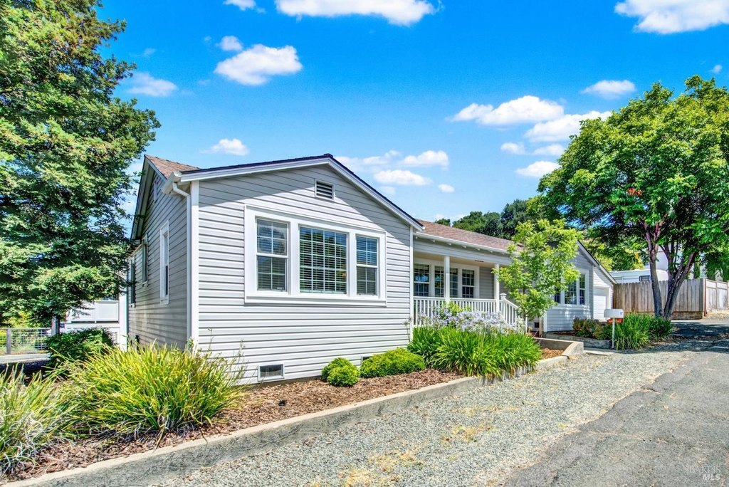 Napa, California, 94559, United States, 2 Bedrooms Bedrooms, ,1 BathroomBathrooms,Residential,Forsale,1934058