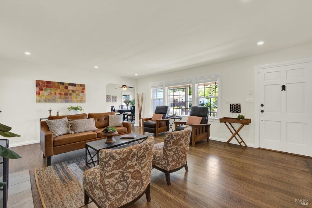 Napa, California, 94559, United States, 2 Bedrooms Bedrooms, ,1 BathroomBathrooms,Residential,Forsale,1934058
