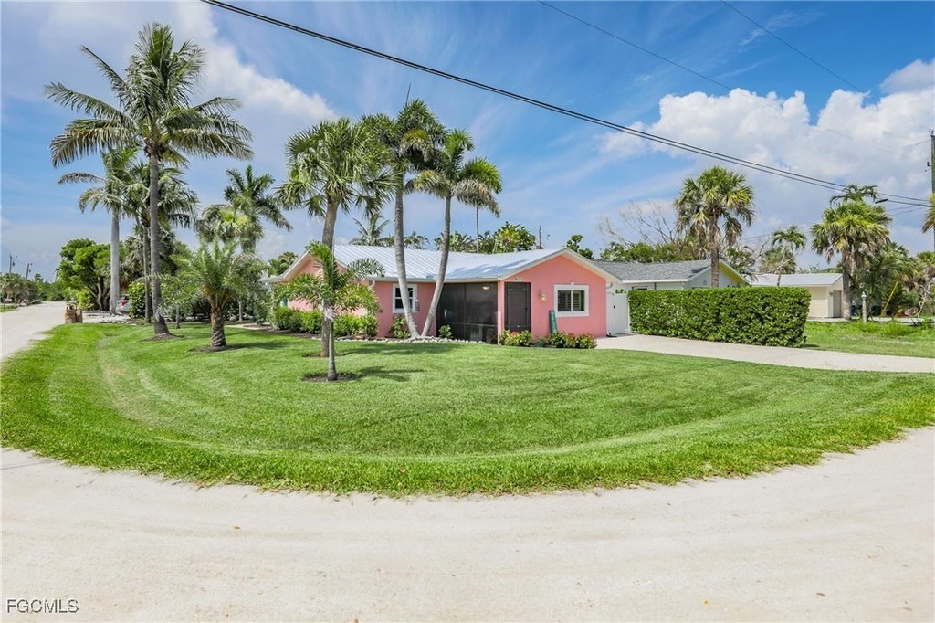 Sanibel, Florida, 33957, United States, 3 Bedrooms Bedrooms, ,2 BathroomsBathrooms,Residential,Forsale,1971952