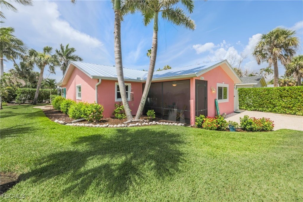 Sanibel, Florida, 33957, United States, 3 Bedrooms Bedrooms, ,2 BathroomsBathrooms,Residential,Forsale,1971952