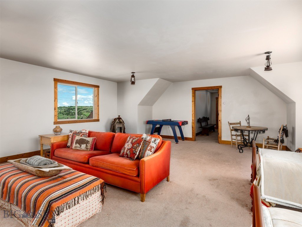 Manhattan, Montana, 59741, United States, 4 Bedrooms Bedrooms, ,3.5 BathroomsBathrooms,Residential,Forsale,1894945