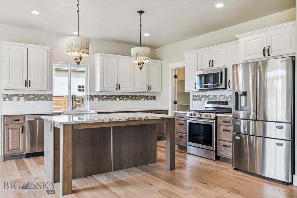 Bozeman, Montana, 59718, United States, 4 Bedrooms Bedrooms, ,3.5 BathroomsBathrooms,Residential,Forsale,1986954